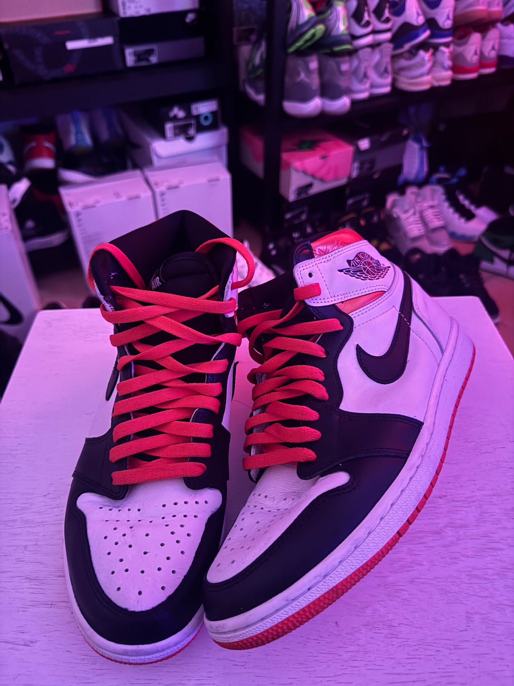 Air Jordan 1 Retro High OG 'Electro Orange'