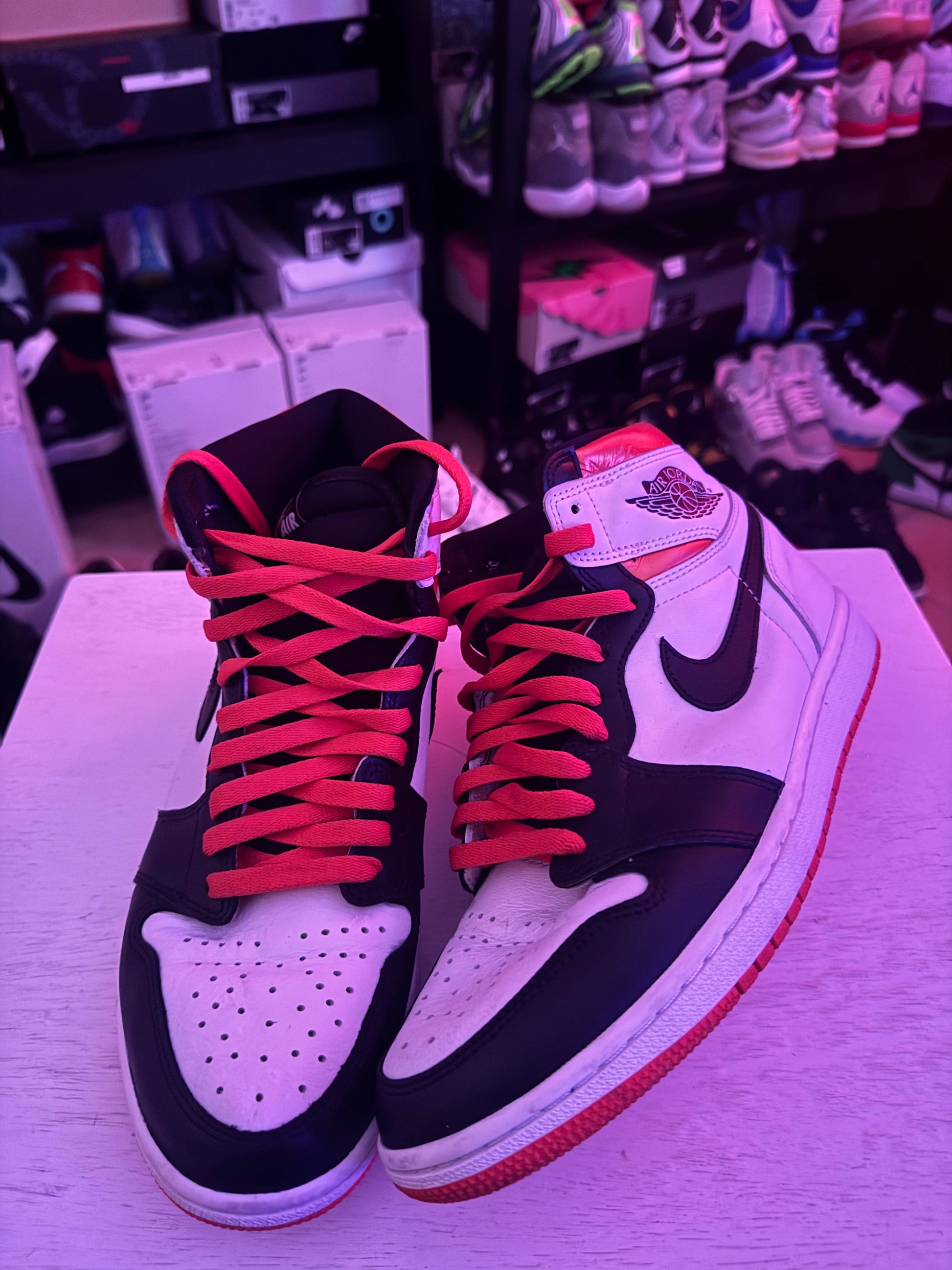 Air Jordan 1 Retro High OG 'Electro Orange'