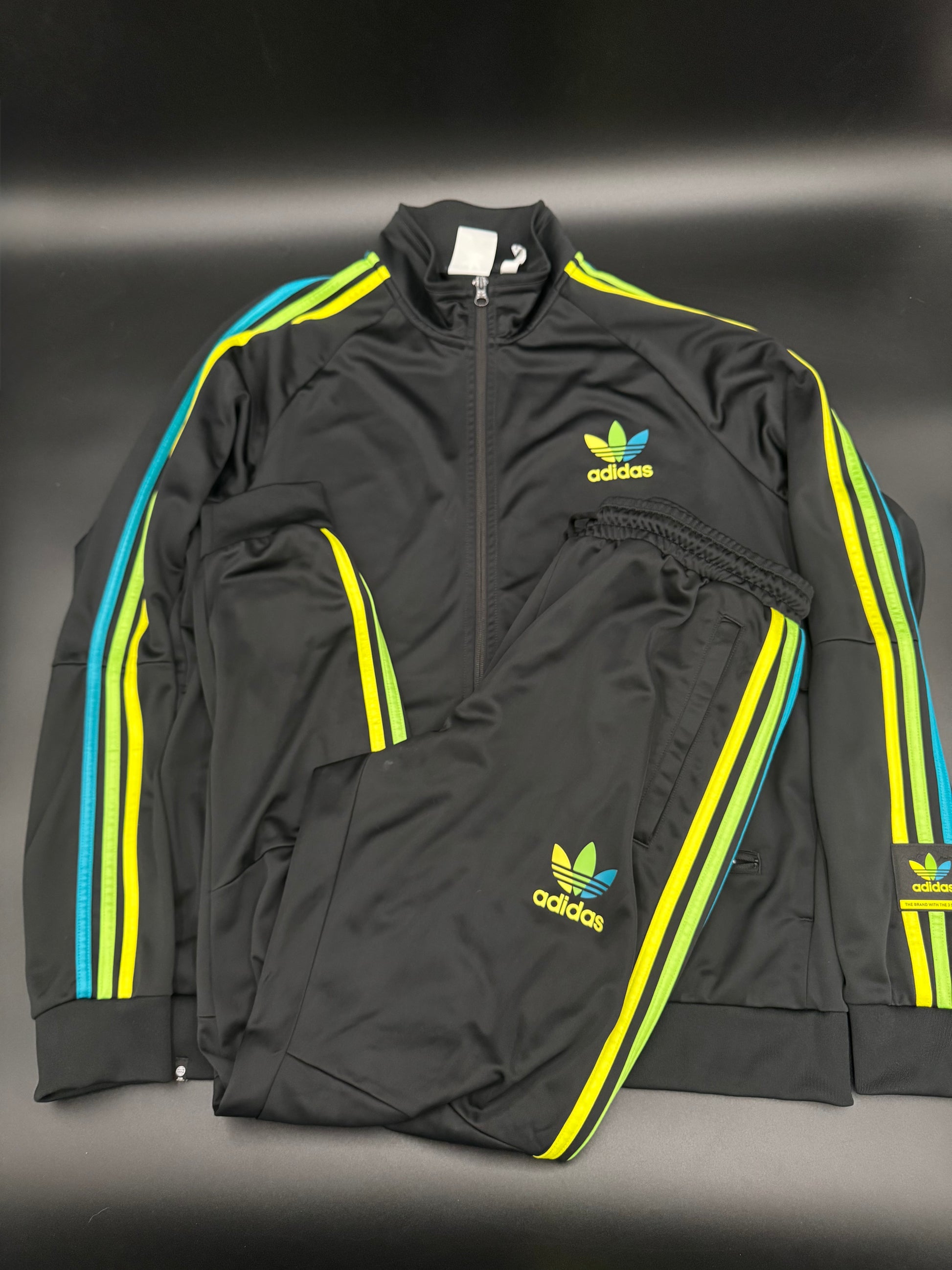ADIIDAS CHILE 20