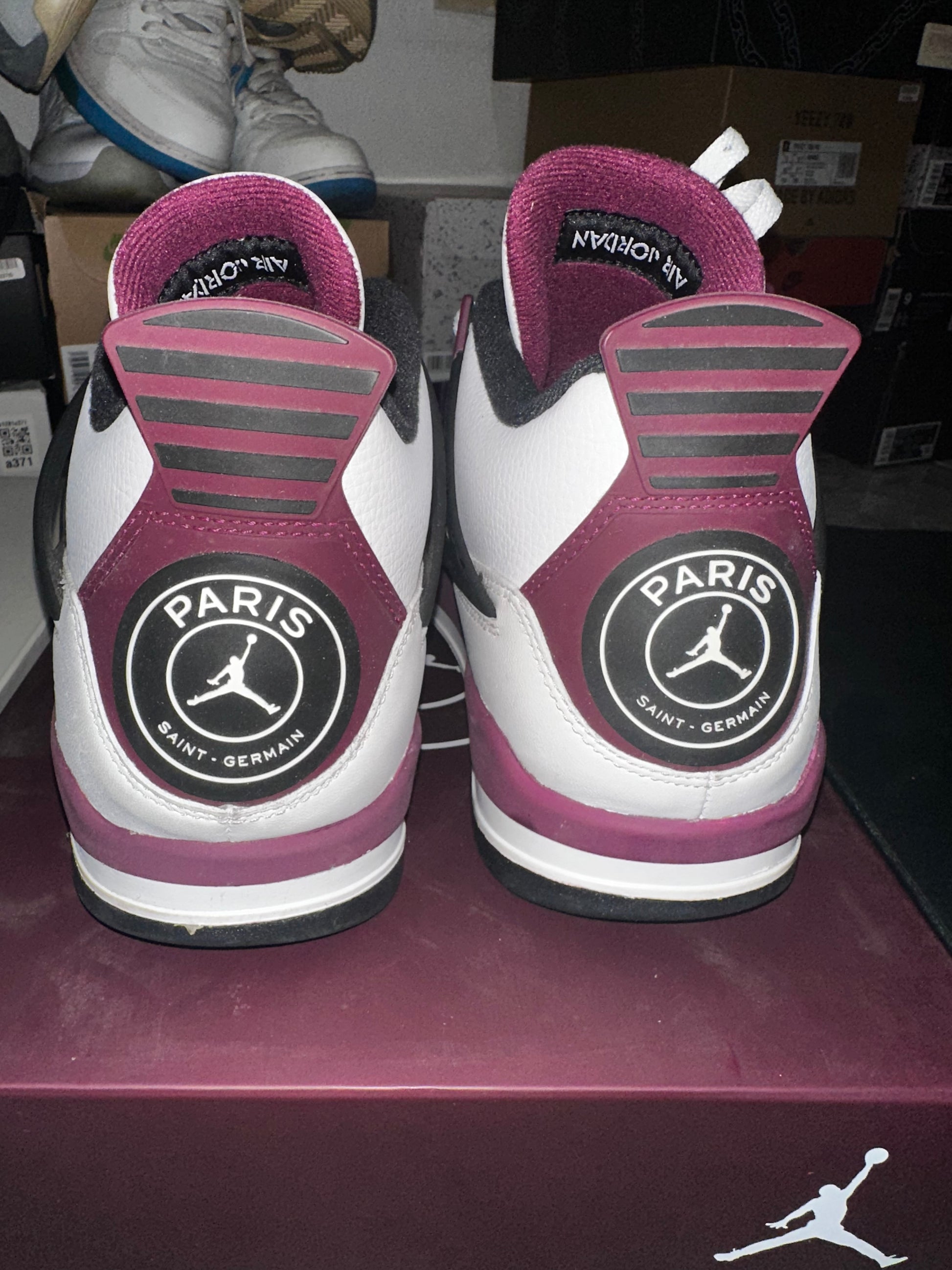 Paris Saint-Germain x Air Jordan 4 Retro 'Bordeaux'