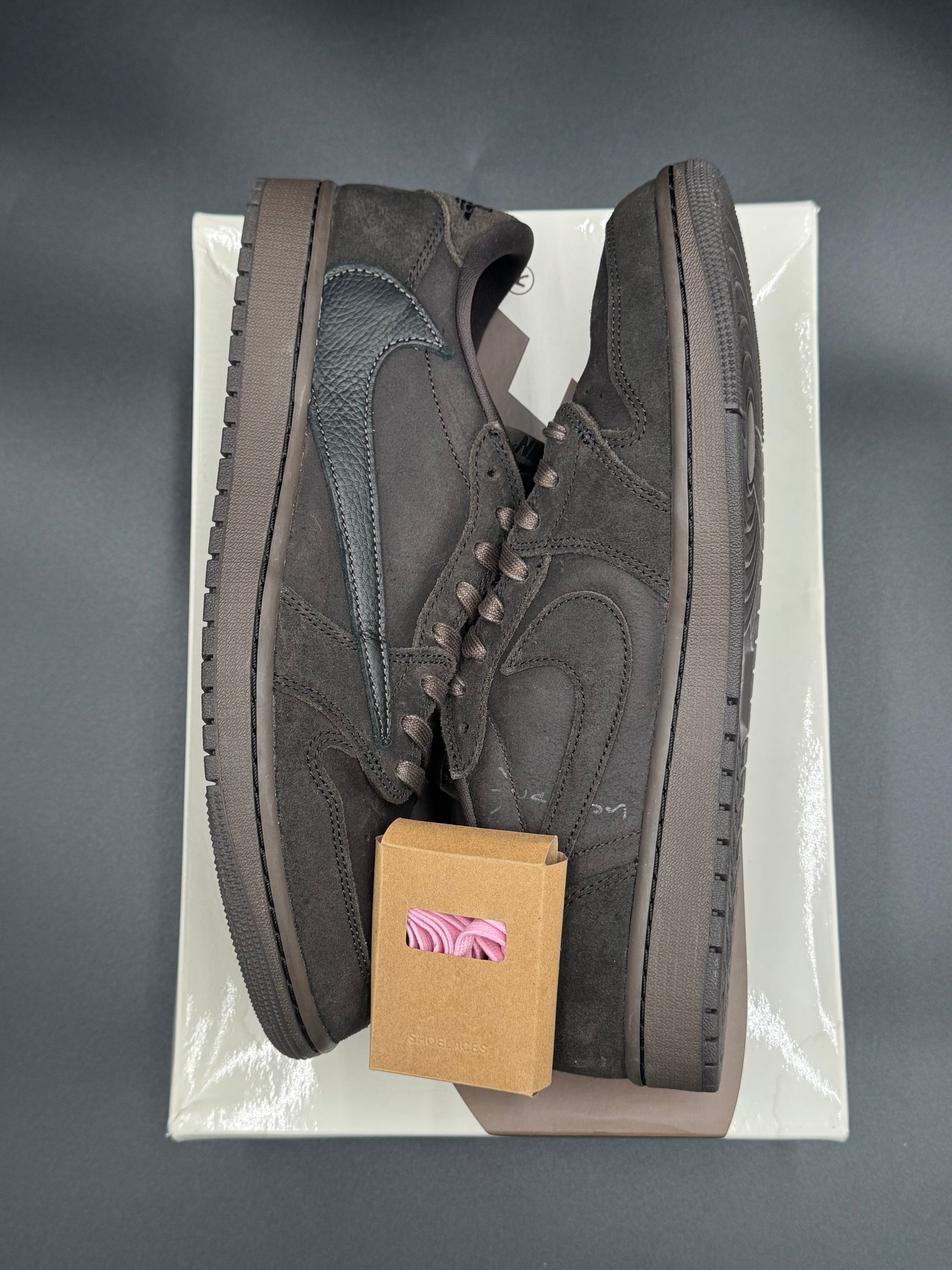 Travis Scott x Air Jordan 1 Retro Low OG SP 'Velvet Brown'