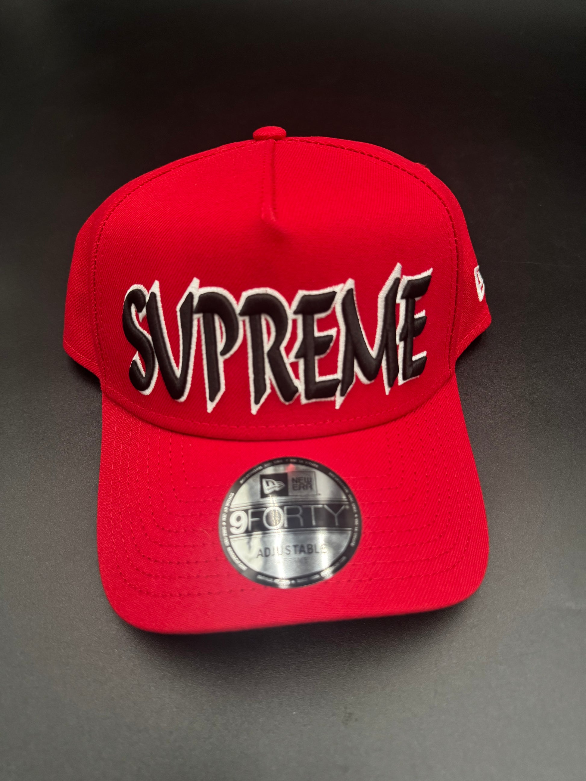 Supreme Sharp Spellout Adjustable New Era Cap
