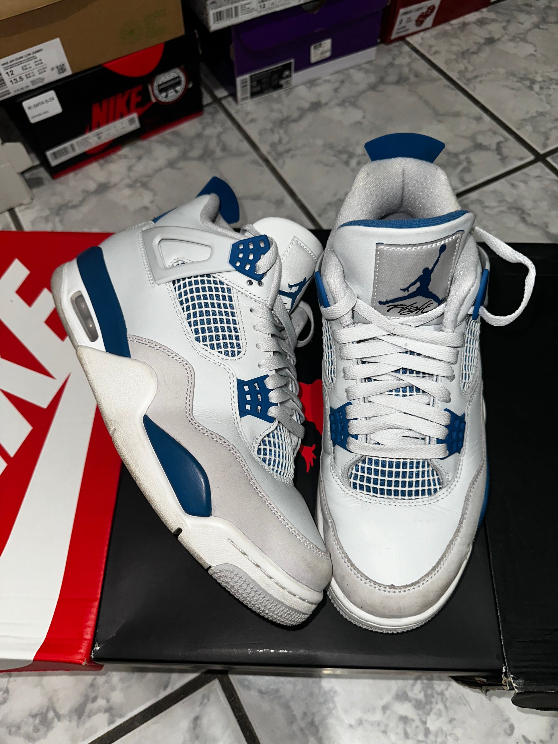 Air Jordan 4 Retro 'Military Blue' 2024