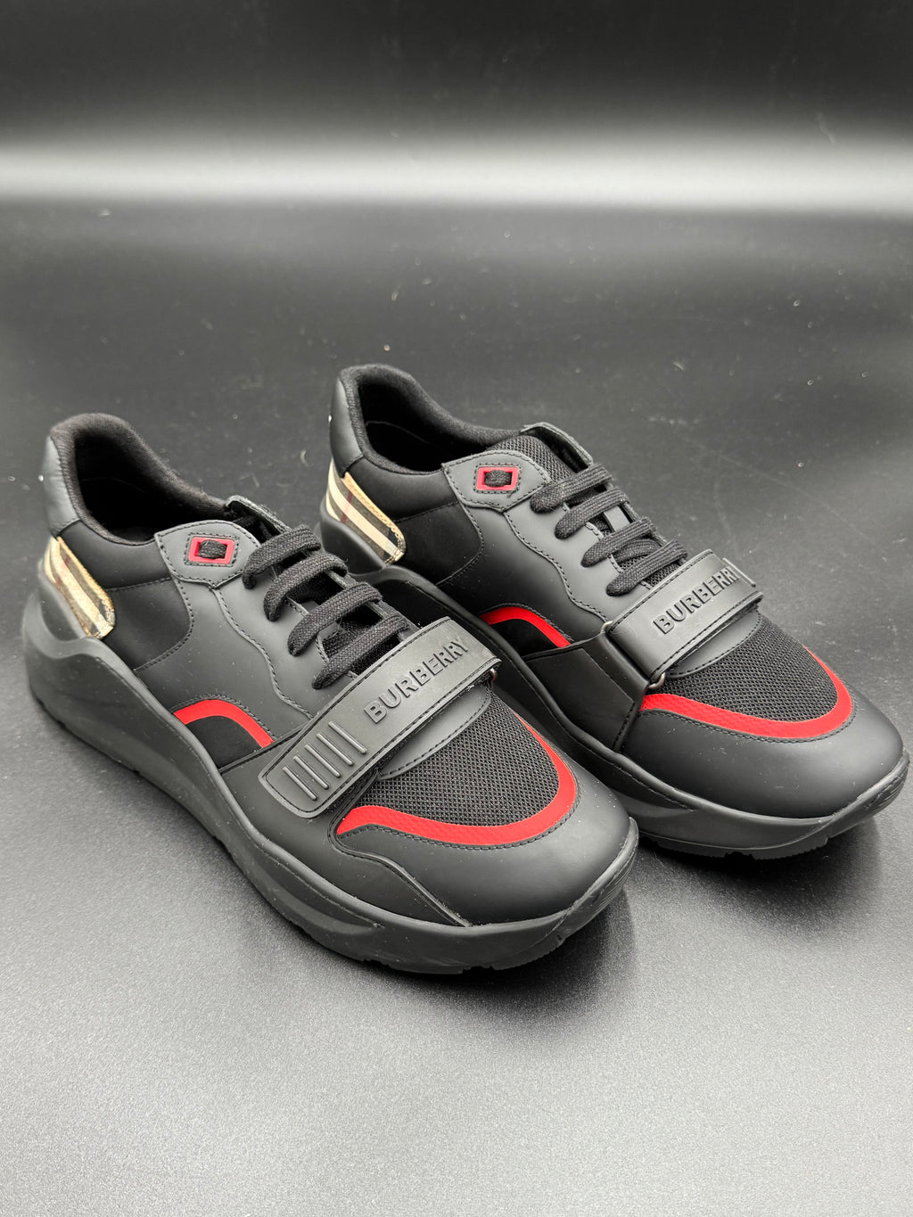 BURBERRY BLACK RUBBER RAMSEY