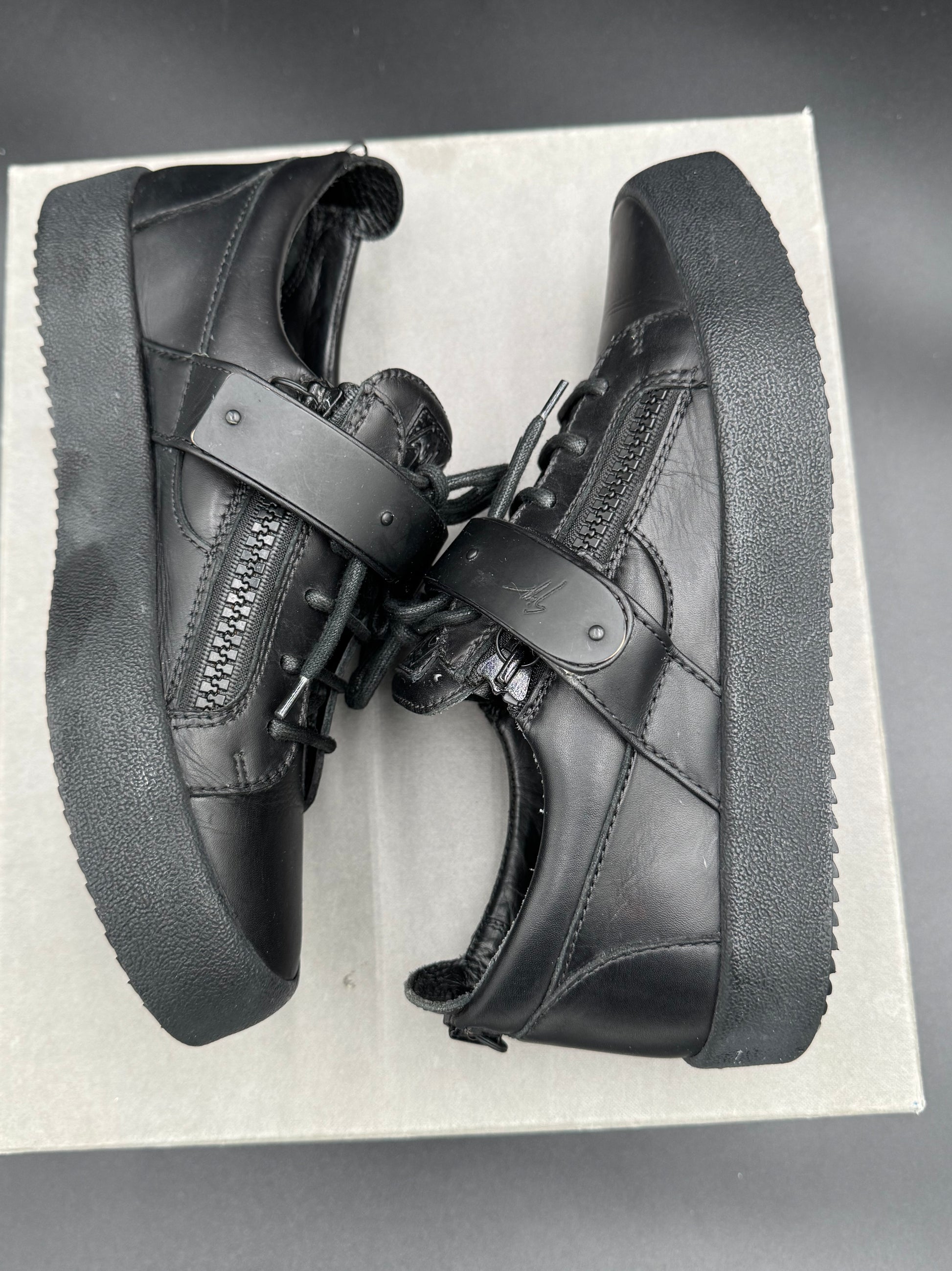 Giuseppe Zanotti Metal Strap