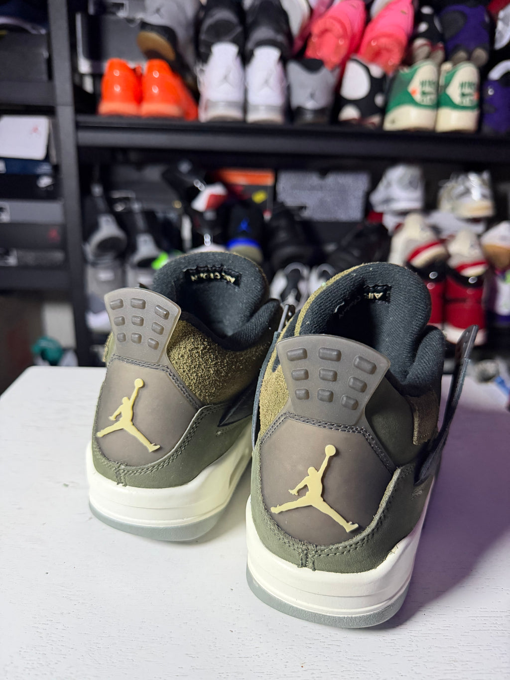 Air Jordan 4 Retro SE Craft GS 'Olive'
