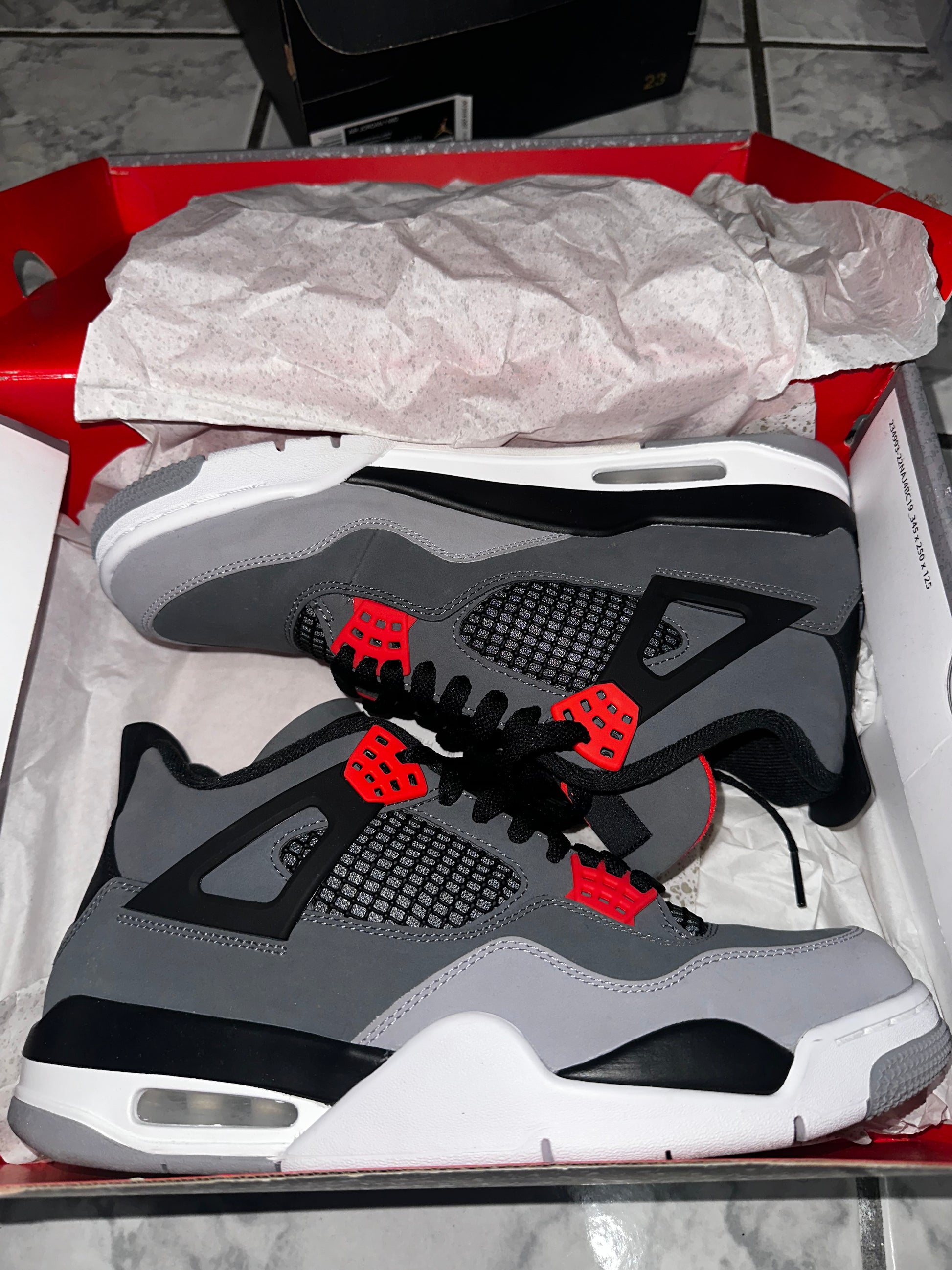 Air Jordan 4 Retro 'Infrared'