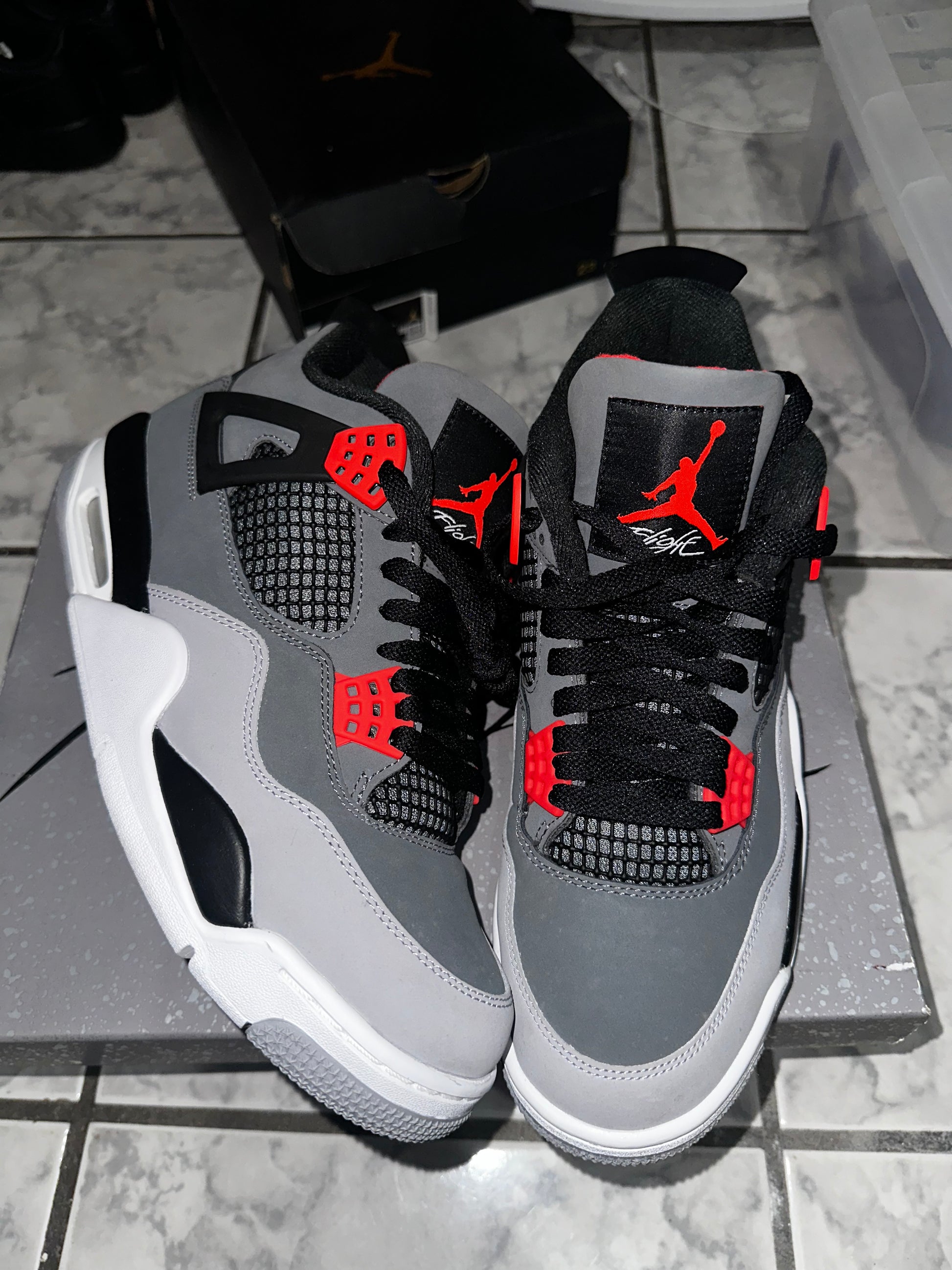 Air Jordan 4 Retro 'Infrared'