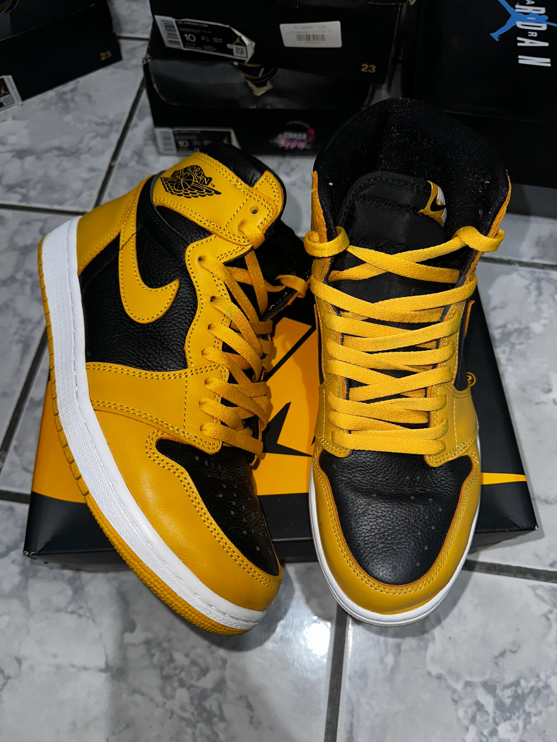 Air Jordan 1 Retro High OG 'Pollen