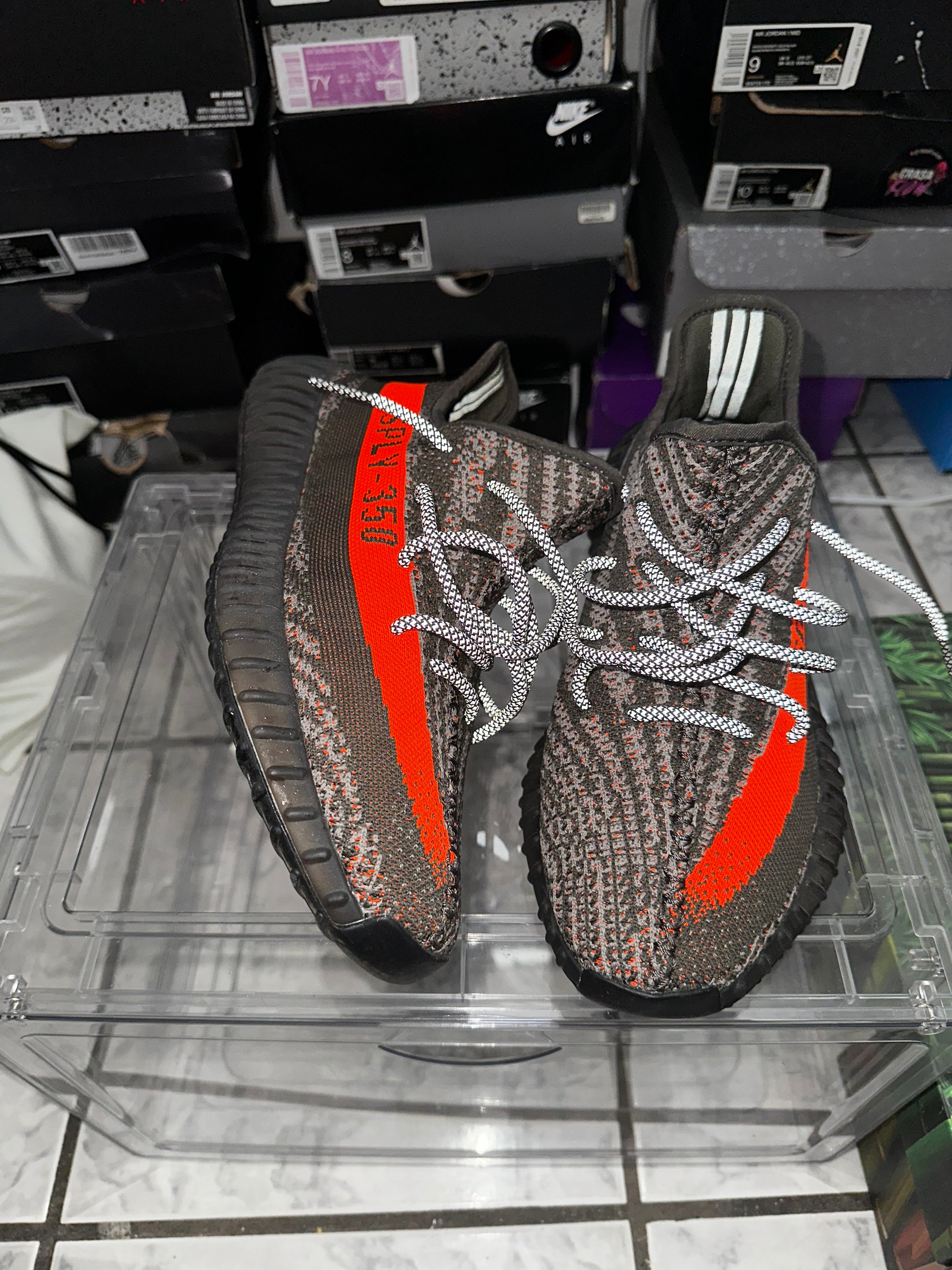Adidas Yeezy Boost 350 V2 'Carbon Beluga'