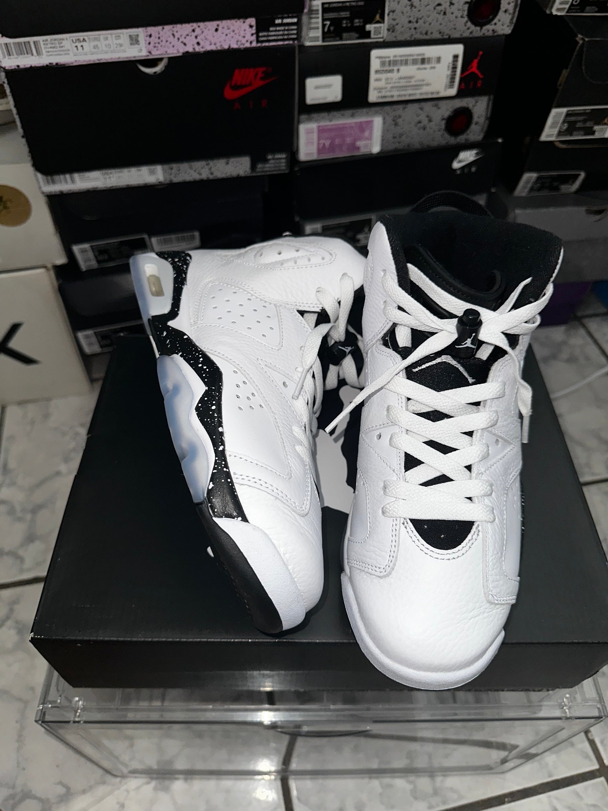 Air Jordan 6 Retro GS 'Reverse Oreo'