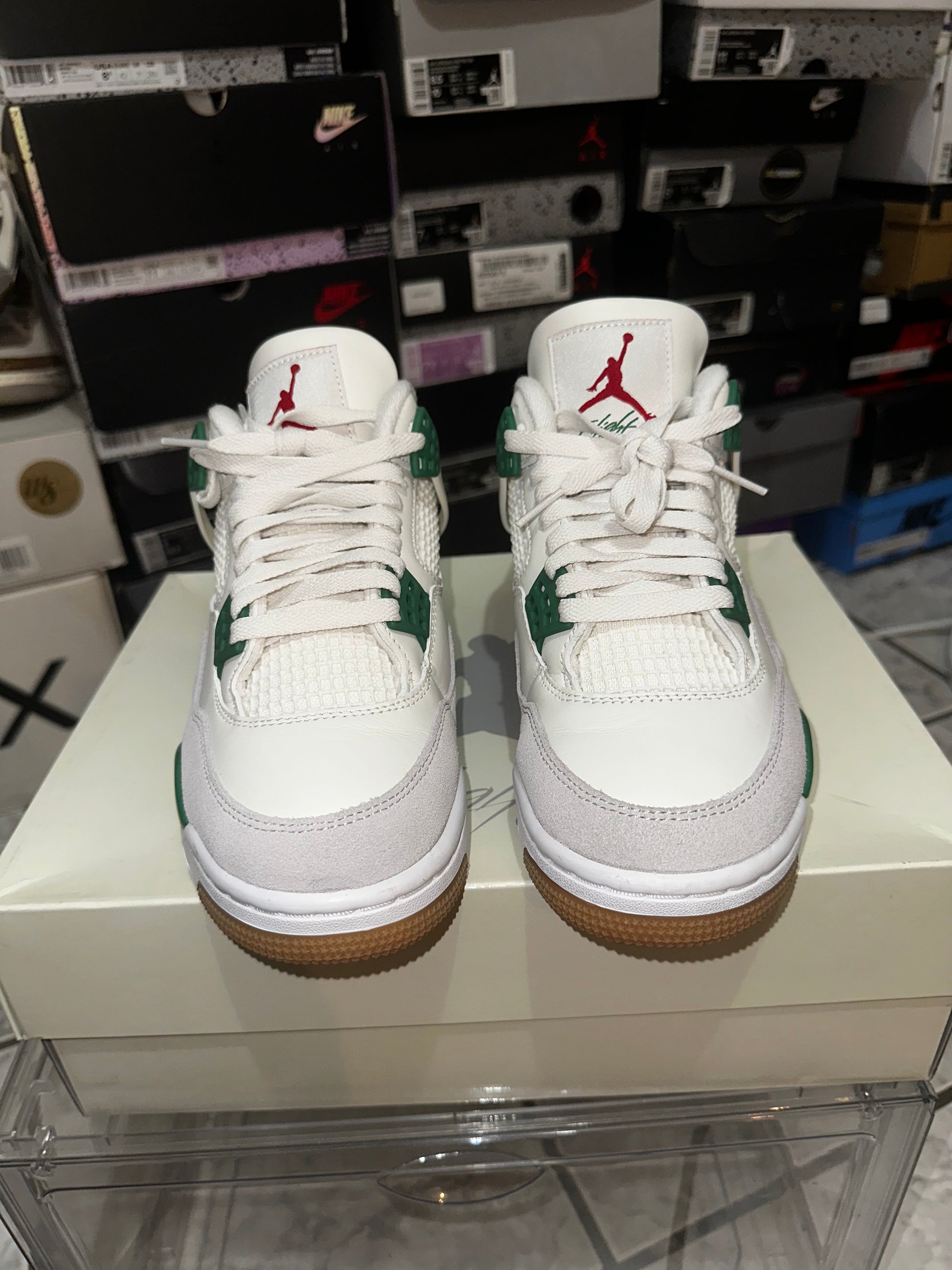 Nike SB x Air Jordan 4 Retro SP 'Pine Green'