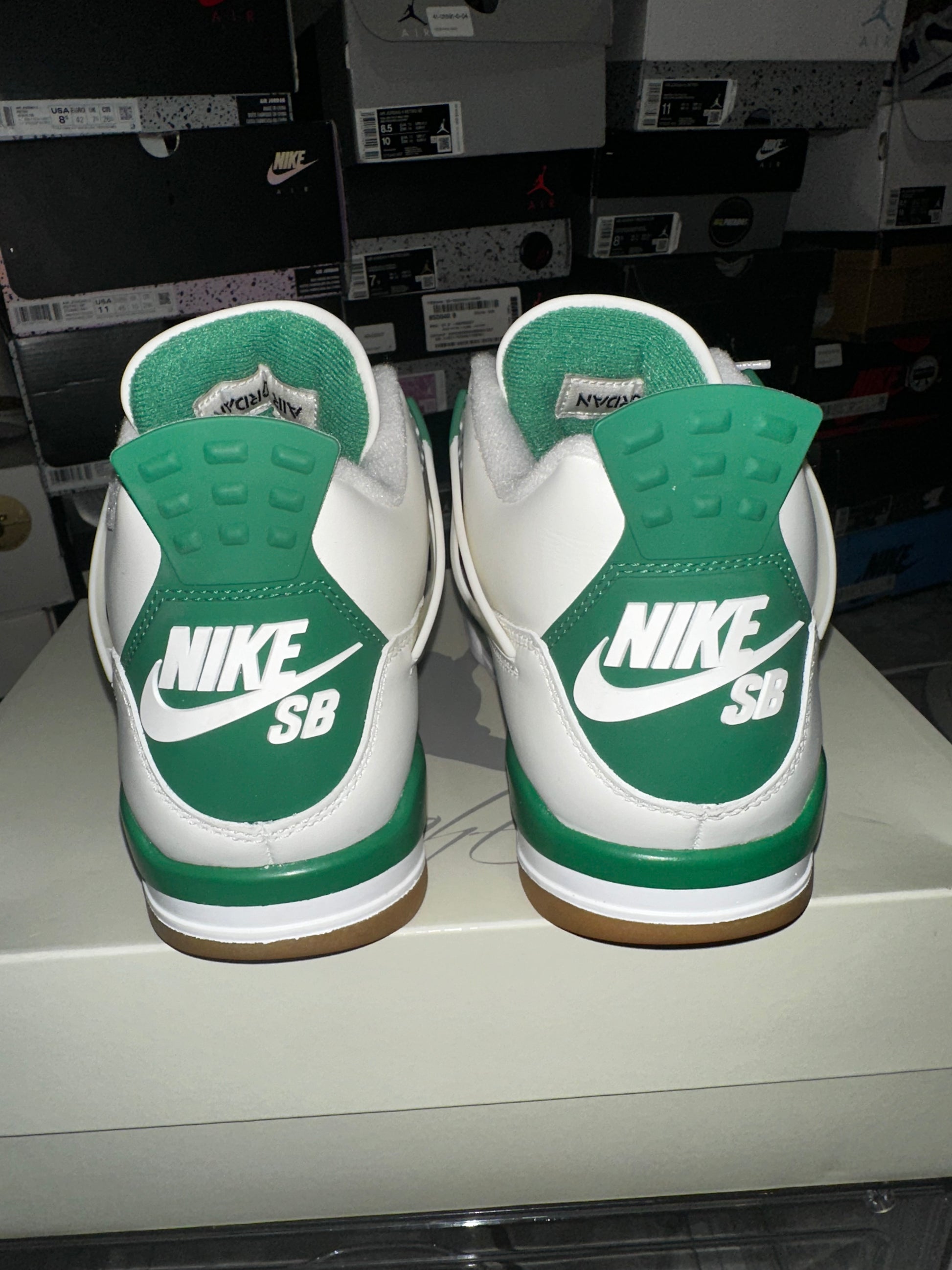 Nike SB x Air Jordan 4 Retro SP 'Pine Green'