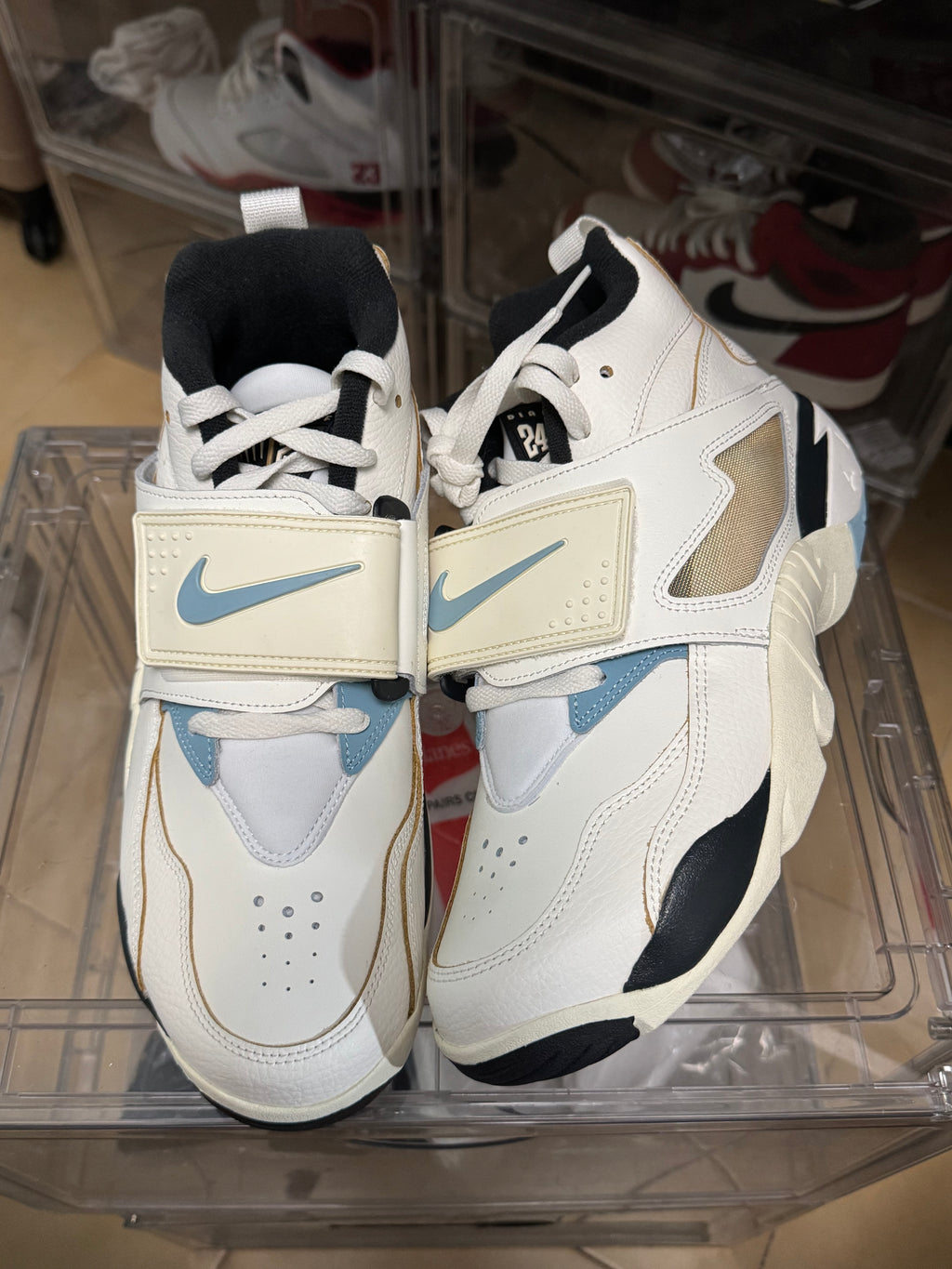 Nike Air Diamond Turf 'Must Be The Money'
