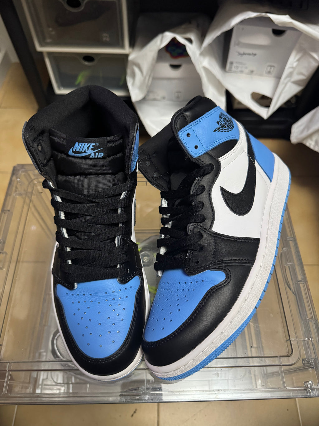 Air Jordan 1 Retro High OG 'UNC Toe'