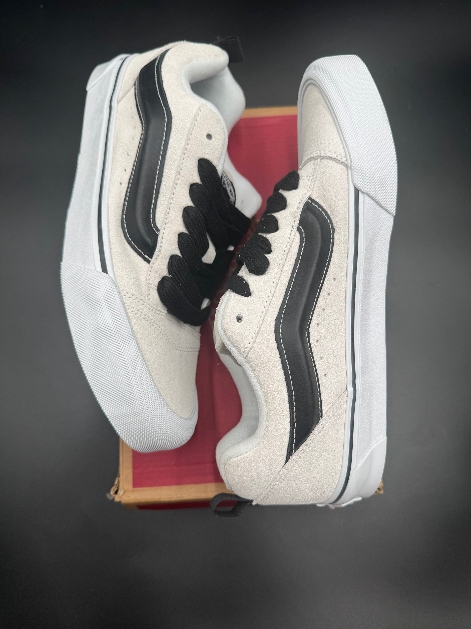 Vans Knu-Skool 'Suede - White Black'