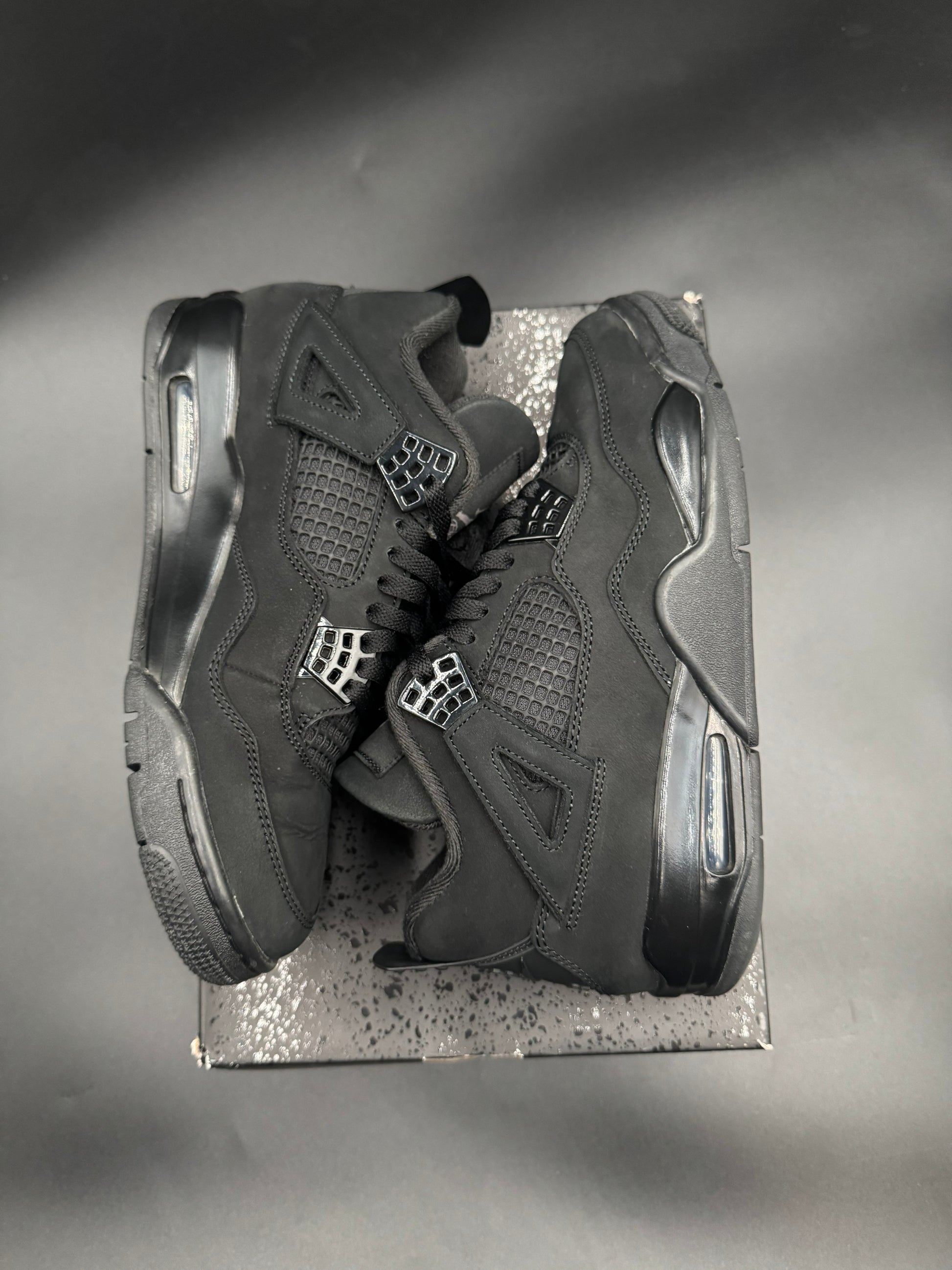 Air Jordan 4 Retro 'Black Cat' 2025