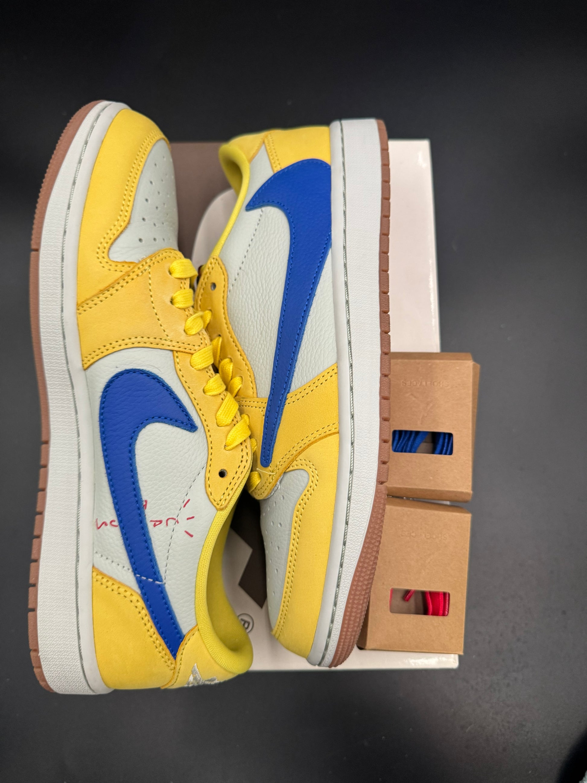 Travis Scott x Wmns Air Jordan 1 Retro Low OG SP 'Canary'