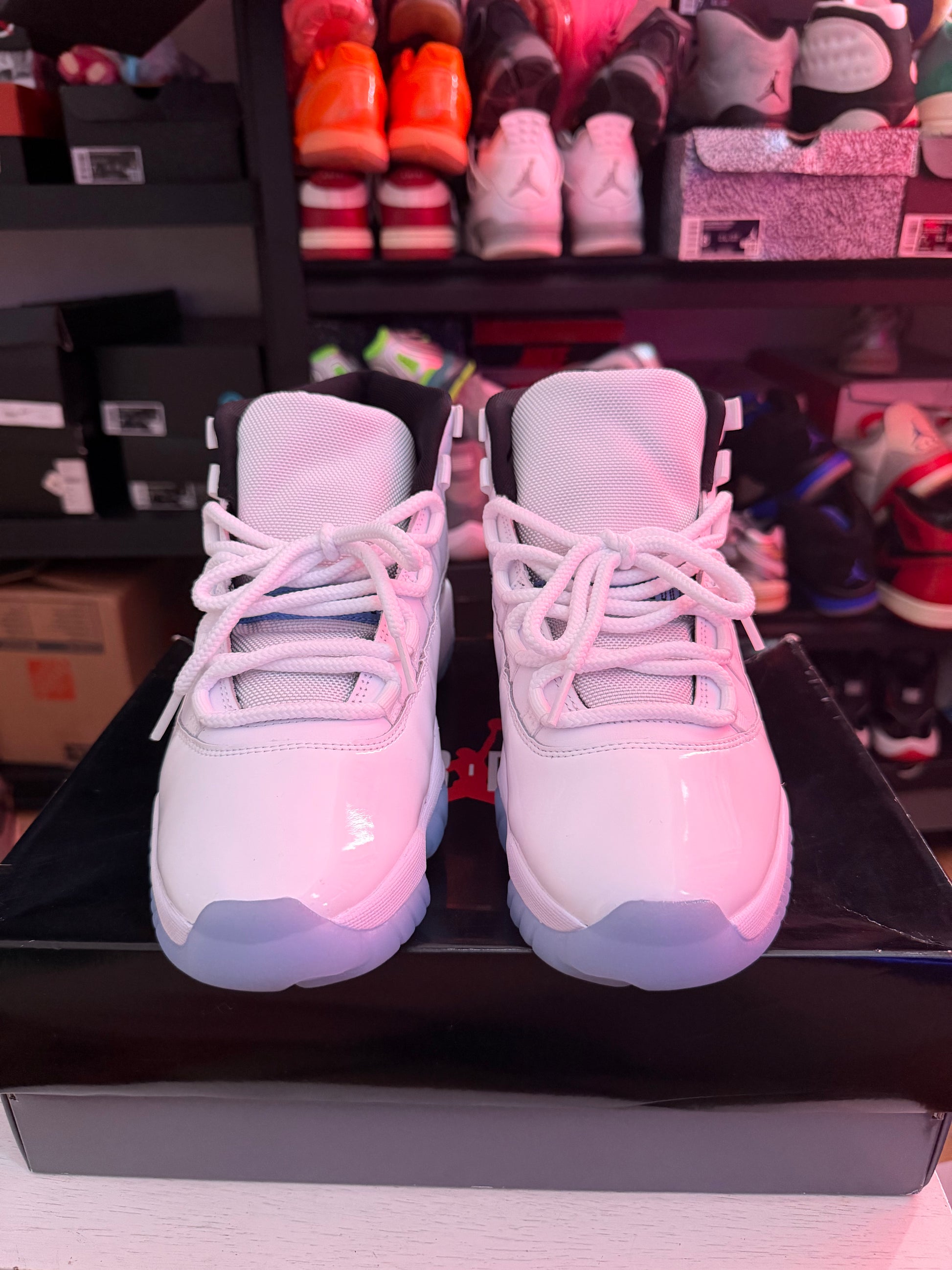 Air Jordan 11 Retro 'Legend Blue / Columbia' 2024