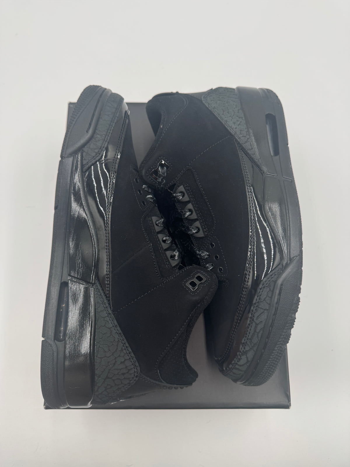 Air Jordan 3 Retro 'Black Cat'