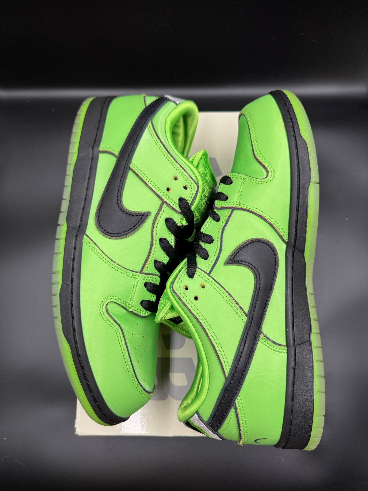 The Powerpuff Girls x Nike Dunk Low Pro SB QS 'Buttercup'