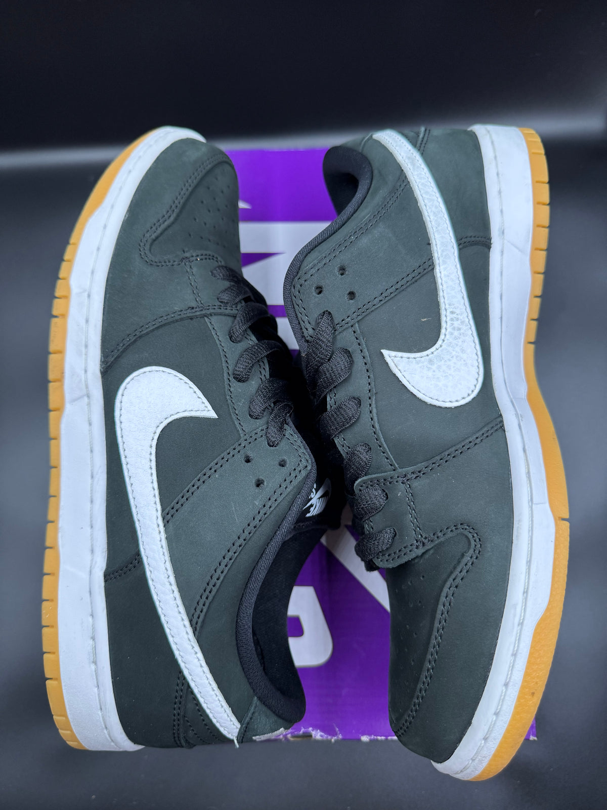 Nike Dunk Low SB 'Black Gum'