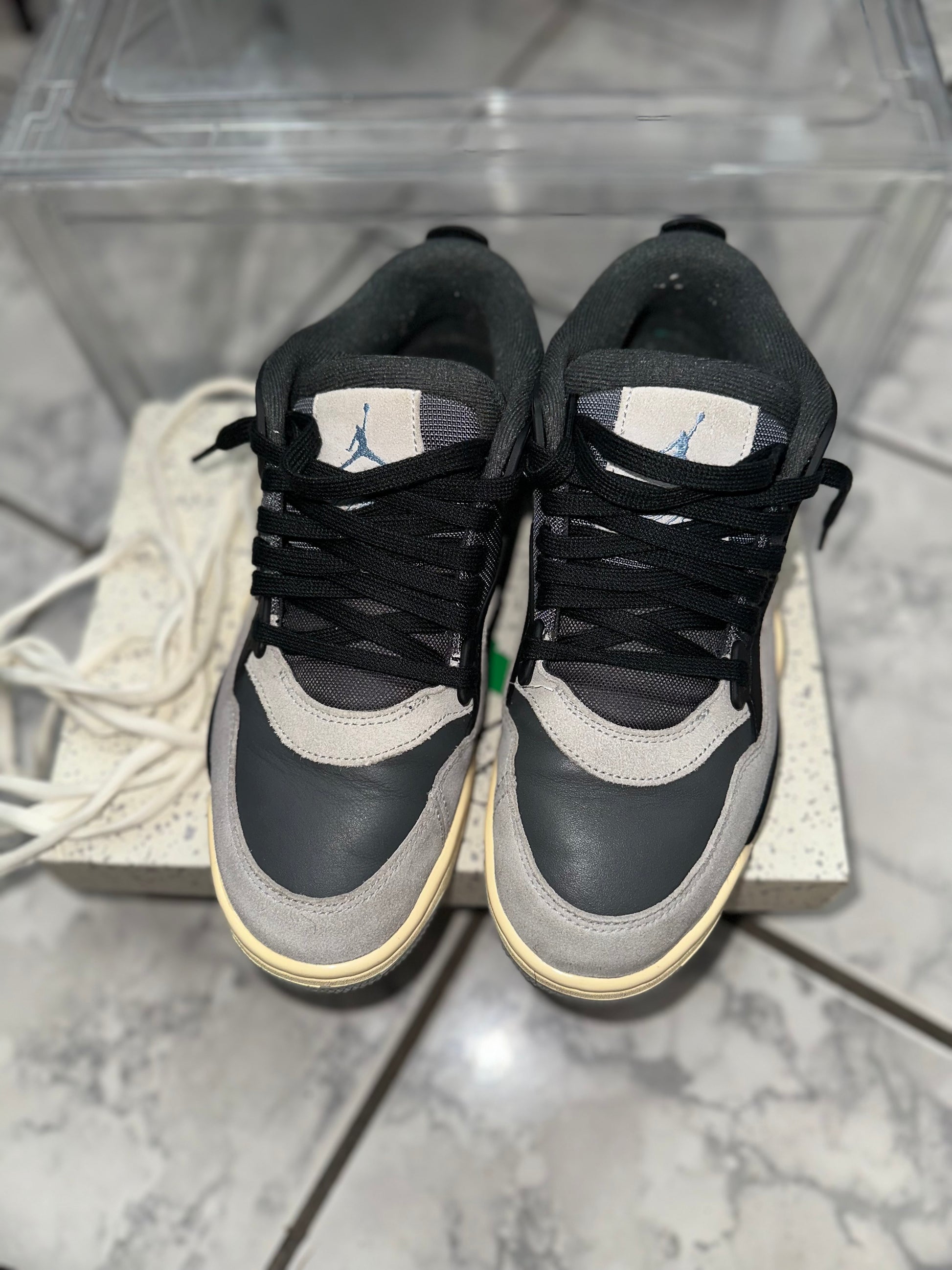 USED Air Jordan 4 RM ‘Black Light Bone’