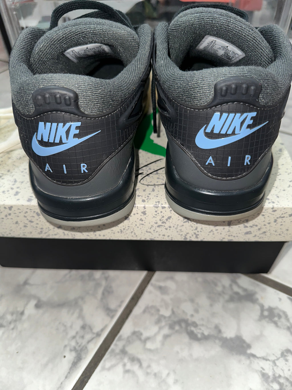 USED Air Jordan 4 RM ‘Black Light Bone’