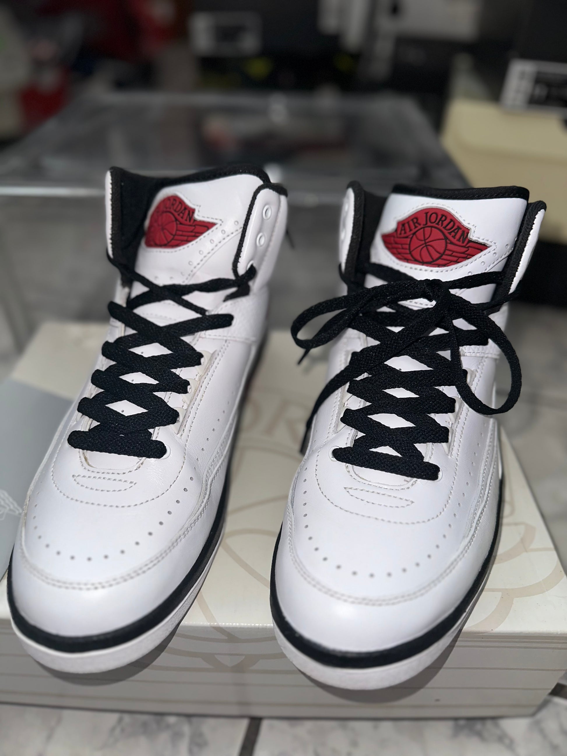 USED Air Jordan 2 Retro 'Chicago'