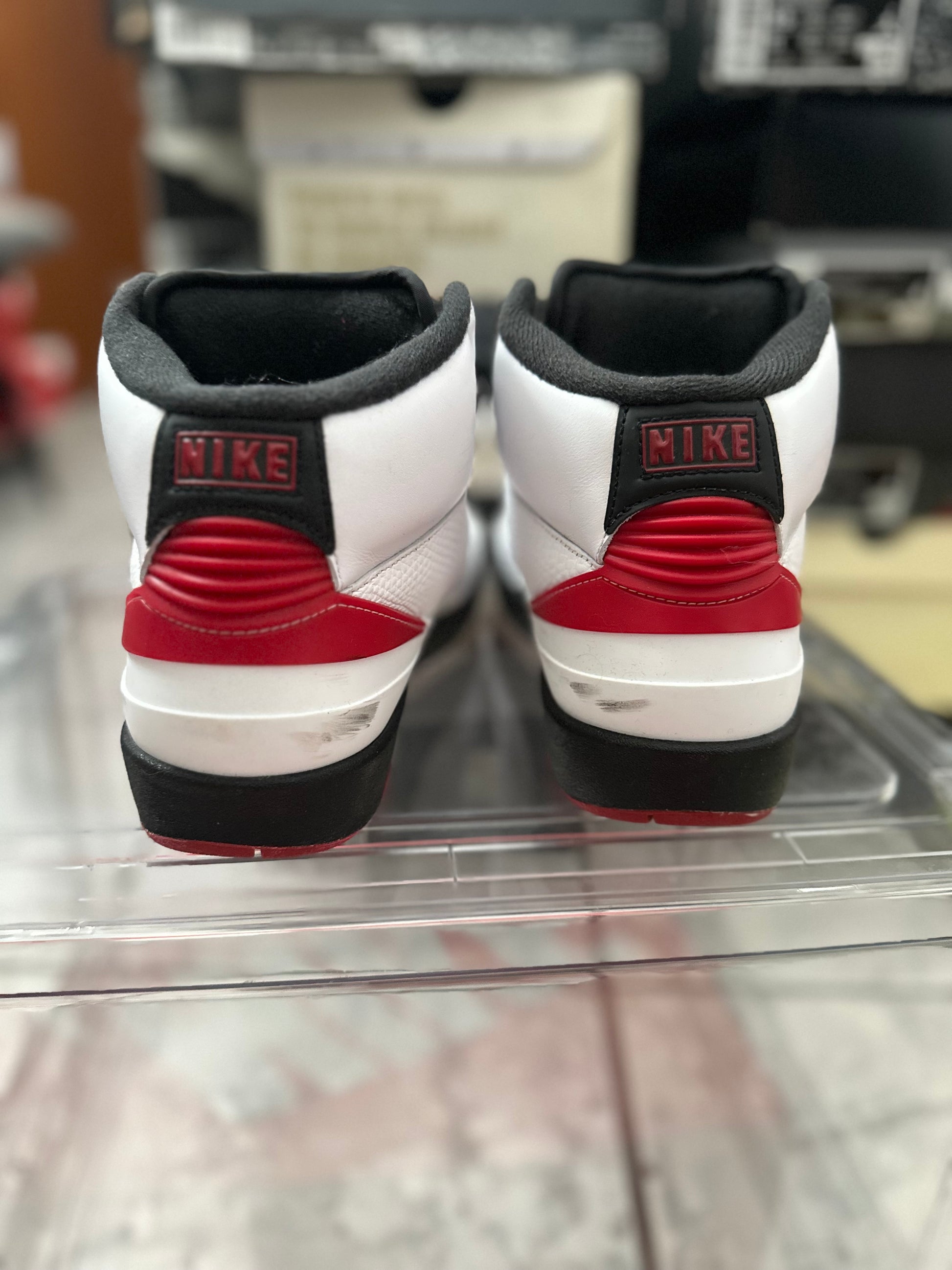 USED Air Jordan 2 Retro 'Chicago'