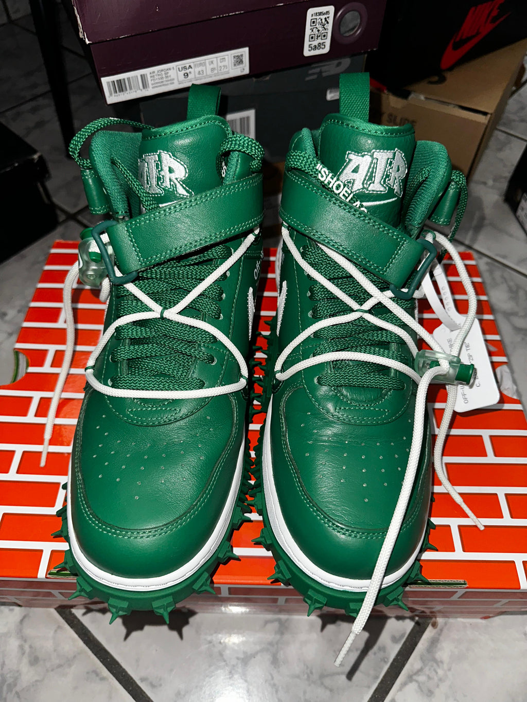 USED Nike Air Force 1 Mid Off-White Pine Green