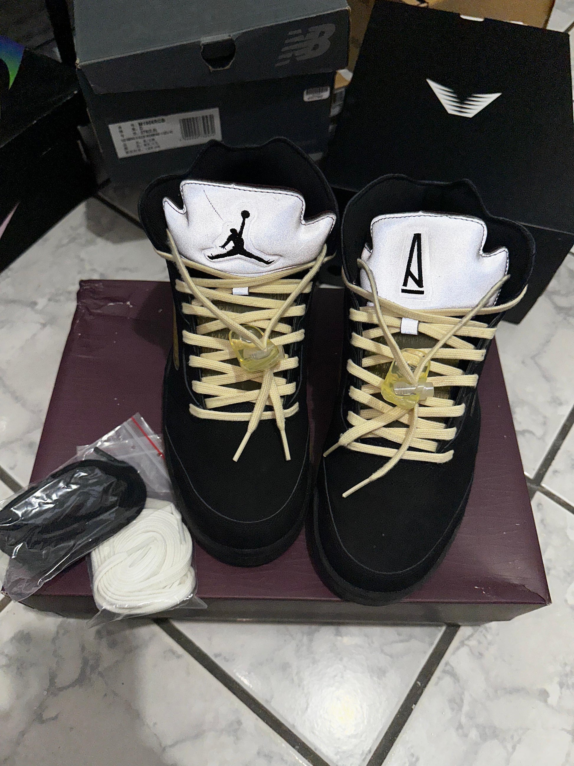 USED Jordan 5 Retro A Ma Maniére Dusk