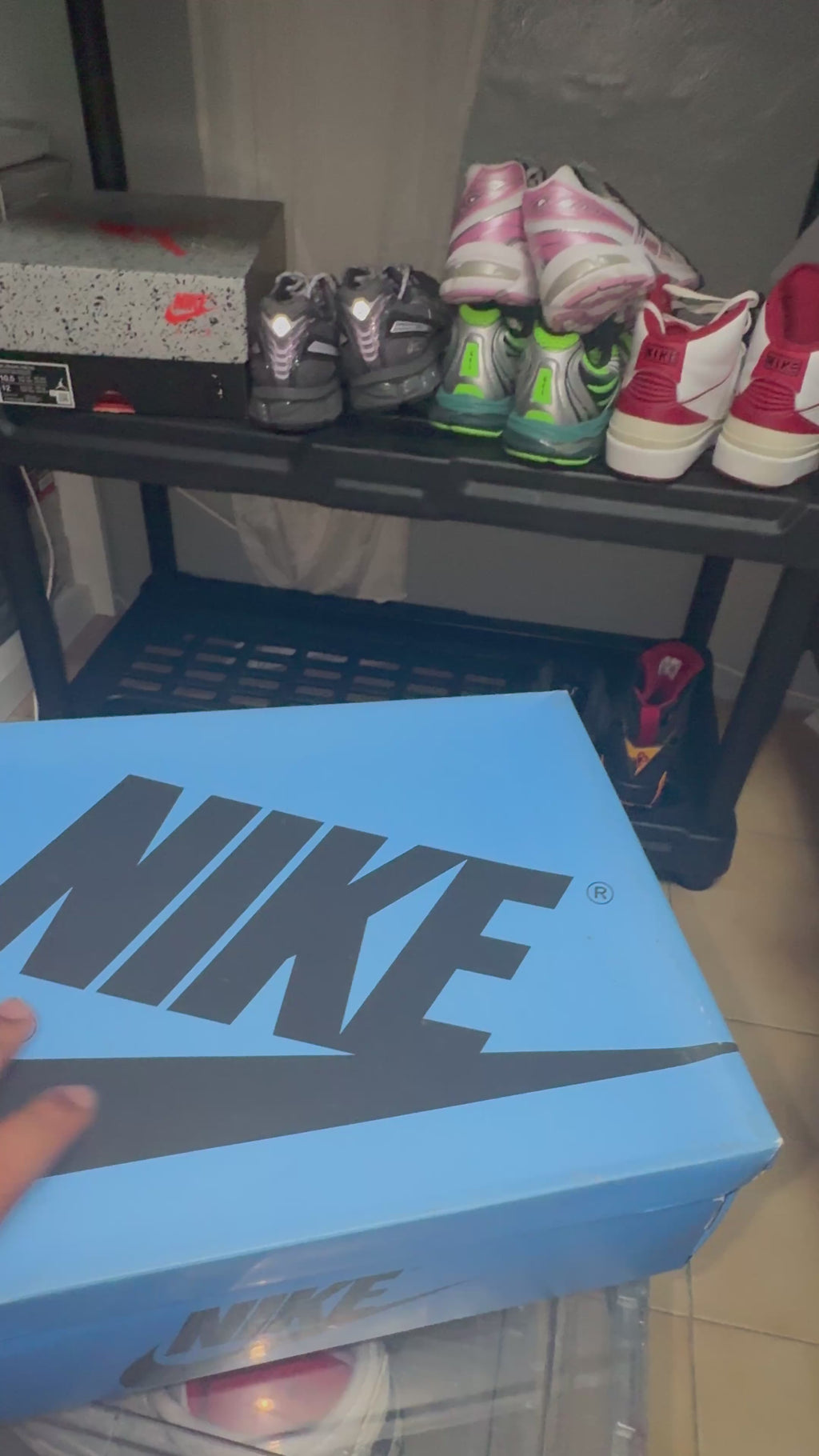 Air Jordan 1 Retro High OG GS 'UNC Toe'