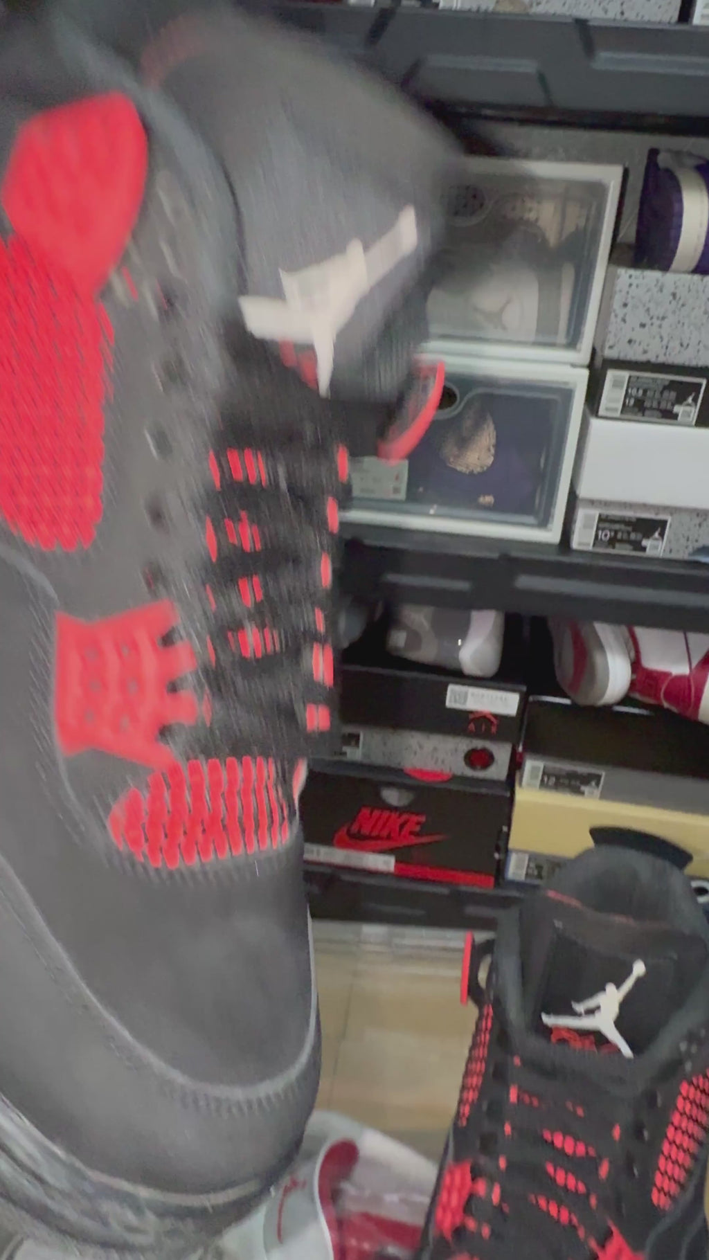 Air Jordan 4 Retro 'Red Thunder'